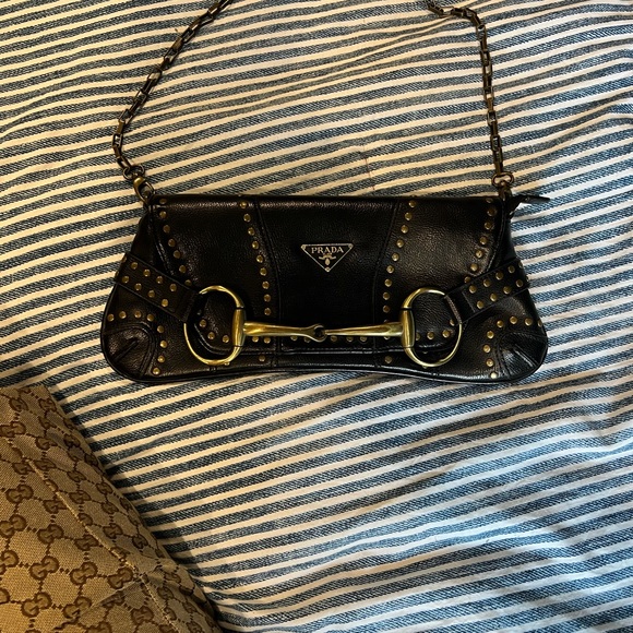 Prada bag - Picture 2 of 6